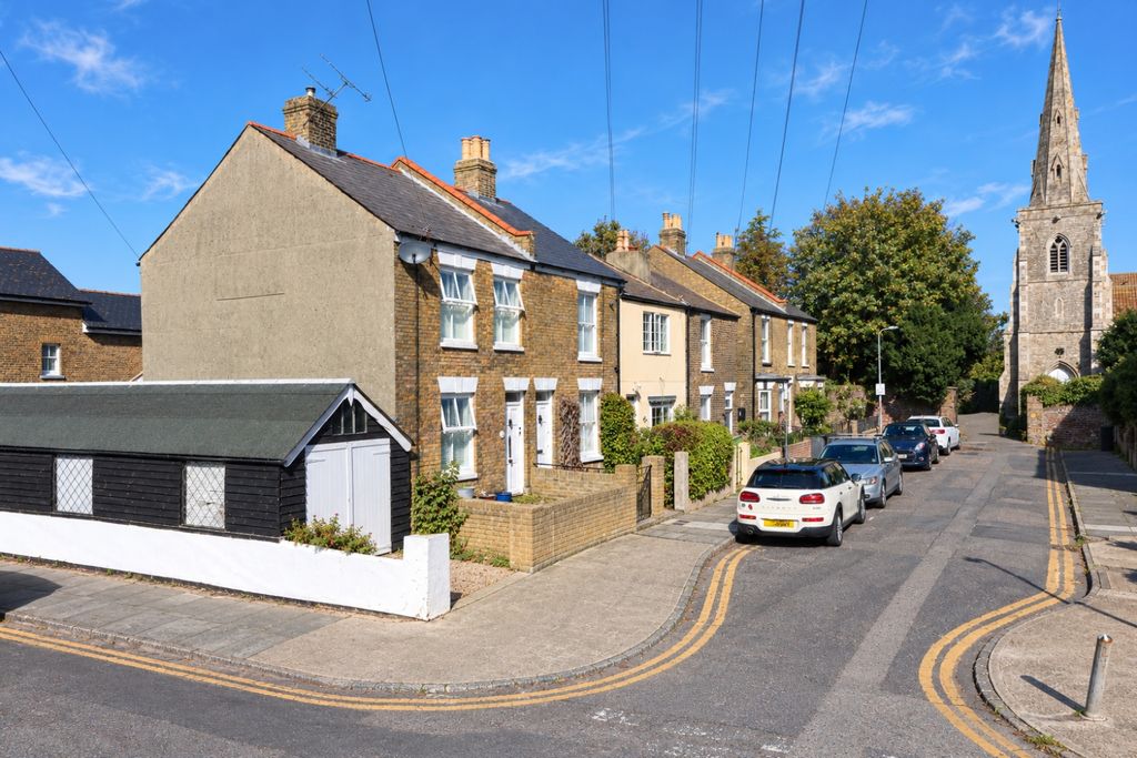 Property photo 2 of 10 Street View