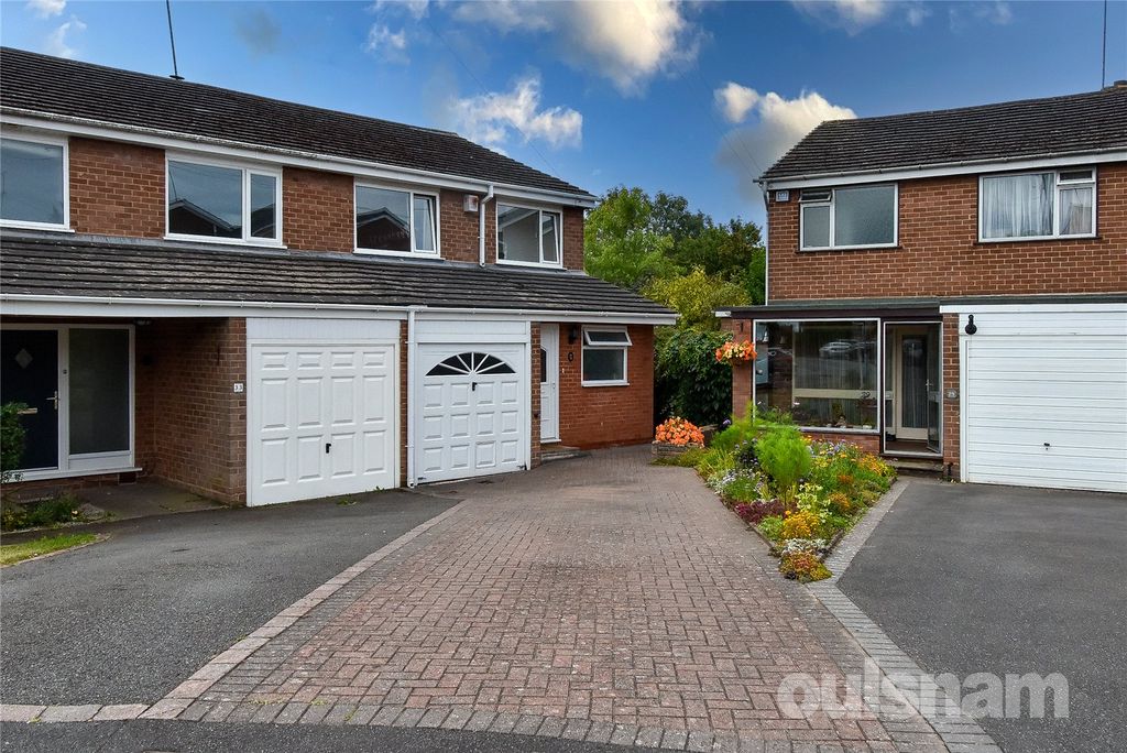 Property photo 1 of 35 Picture No. 03