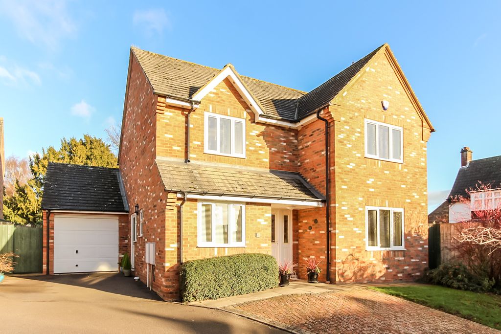 Property photo 1 of 22 Front