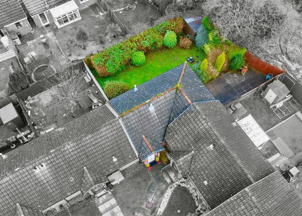 Property photo 1 of 18 3307862