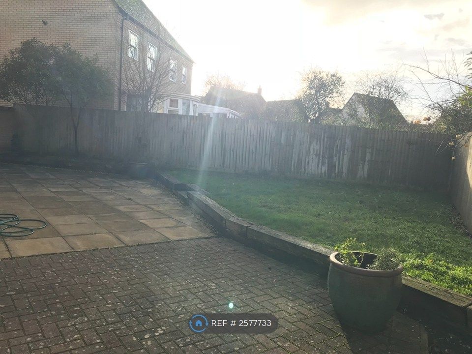Property photo 3 of 13