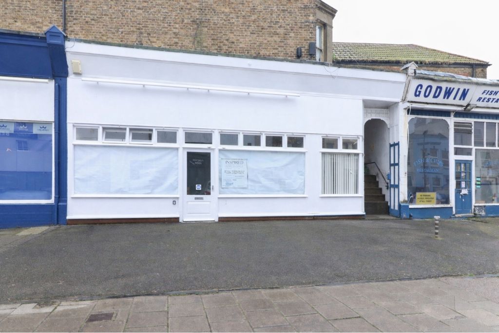 Property photo 1 of 9 Picture No. 18