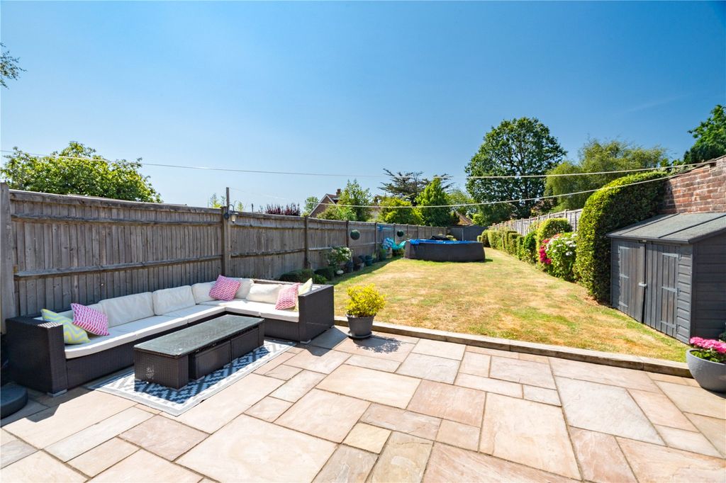 Property photo 3 of 27 Picture No. 29