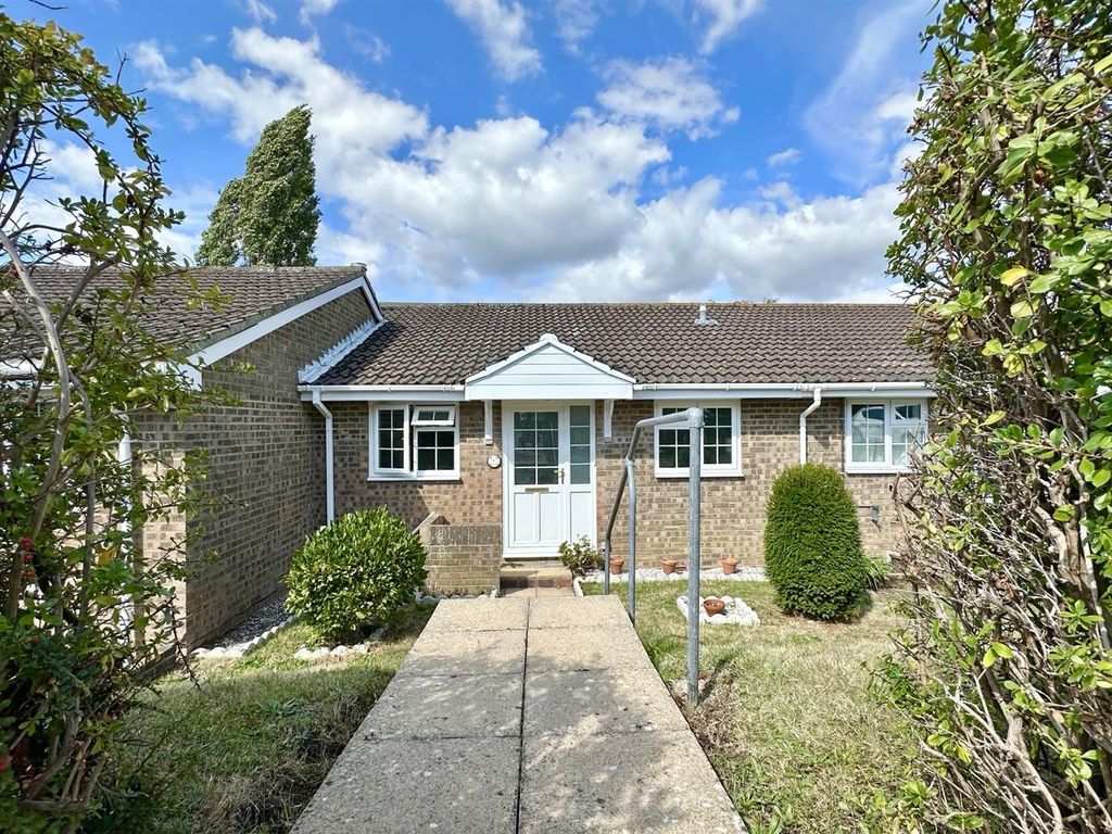 Property photo 1 of 20