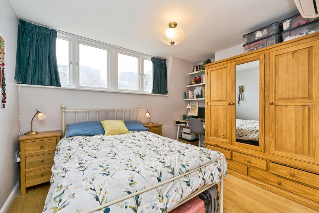 Property photo 3 of 20 1851796-16