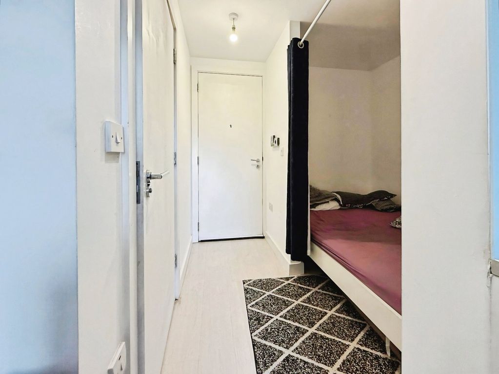 Property photo 3 of 5 Picture No. 08