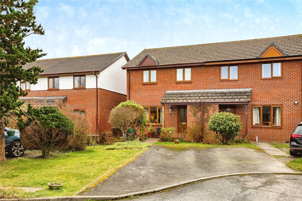 Property photo 1 of 17 Picture No. 01