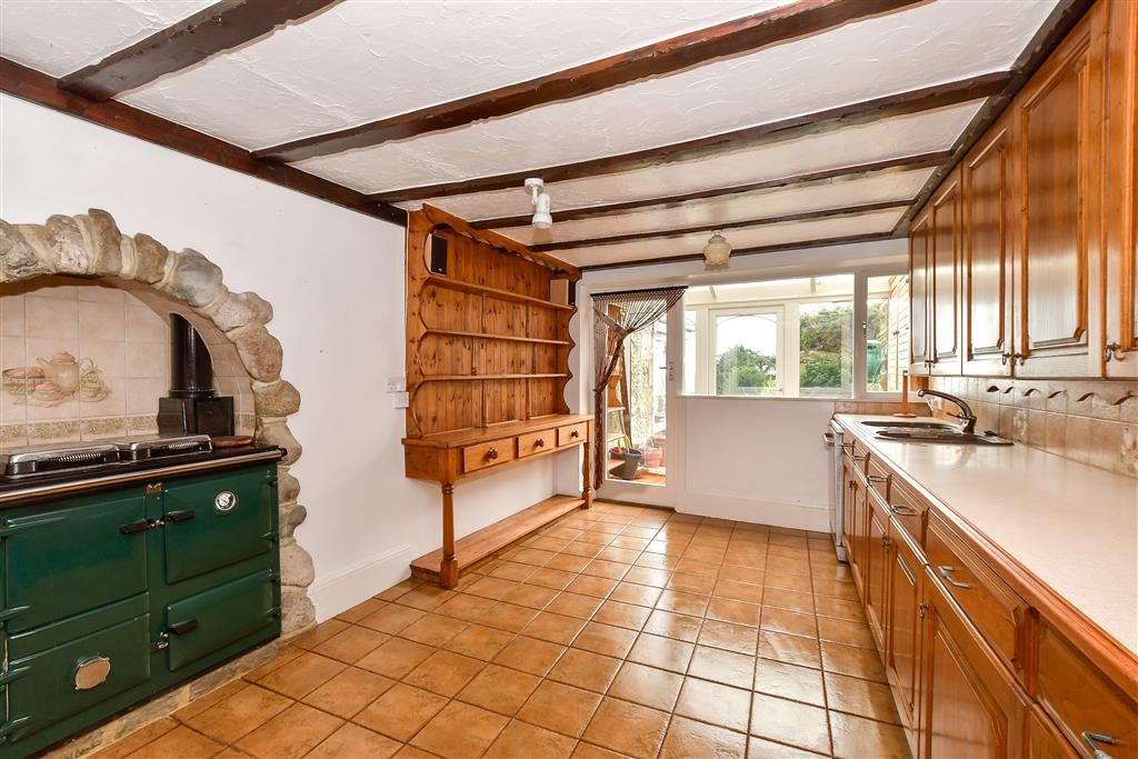 Property photo 2 of 13 Kitchen
