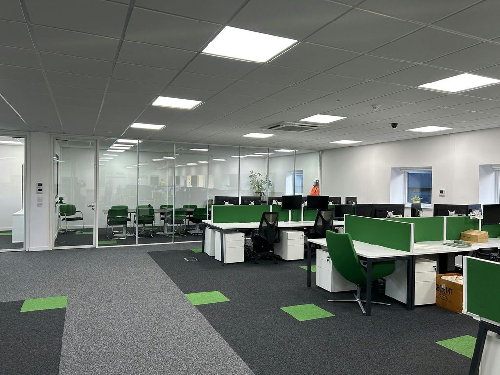 Property photo 3 of 6 Unit D Redlands 3.Jpg