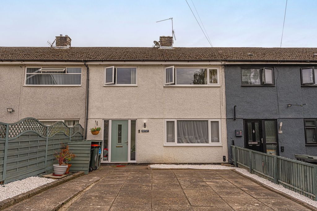 Property photo 1 of 34