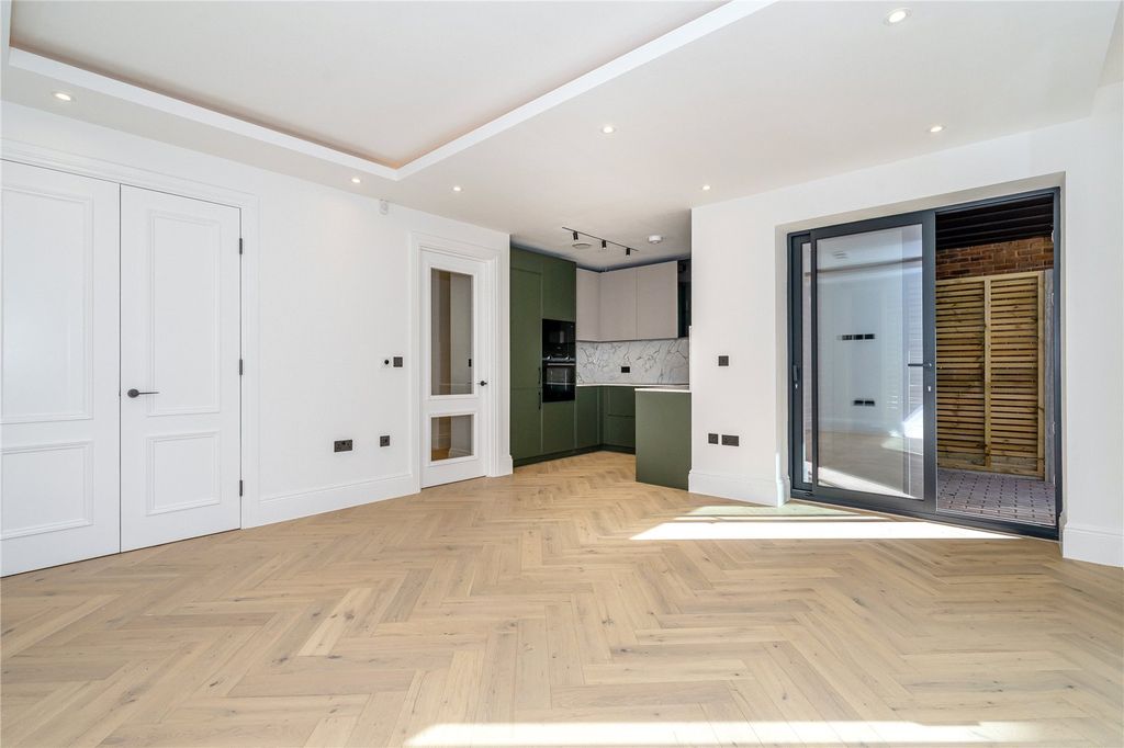 Property photo 1 of 7 Picture No. 22