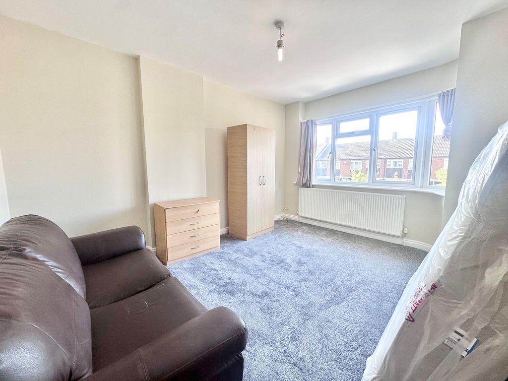 Property photo 2 of 10 Reception