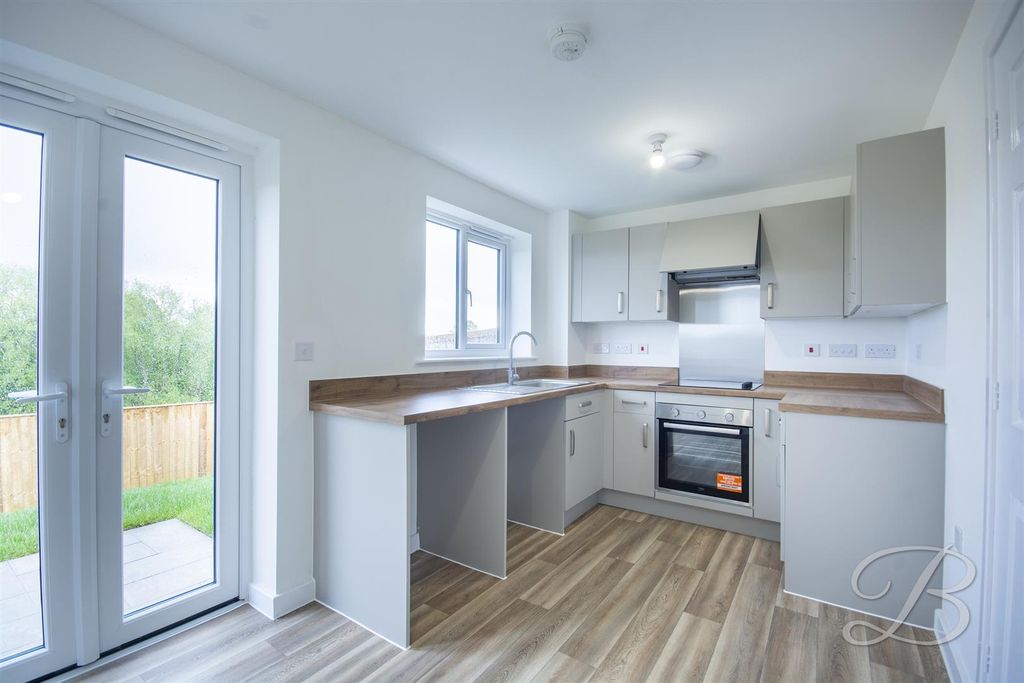 Property photo 3 of 23 CC5.Jpg