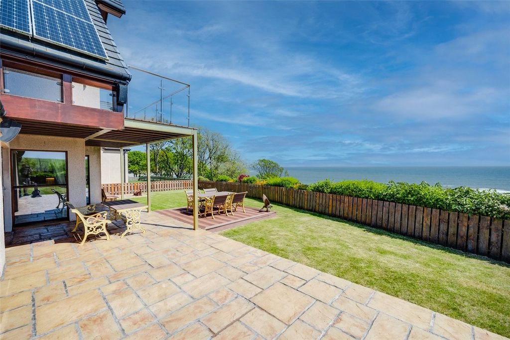 Property photo 2 of 48 Picture No. 39