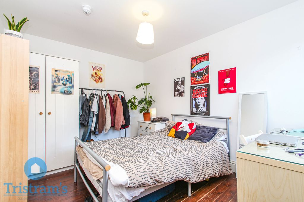 Property photo 3 of 21 Img_3450