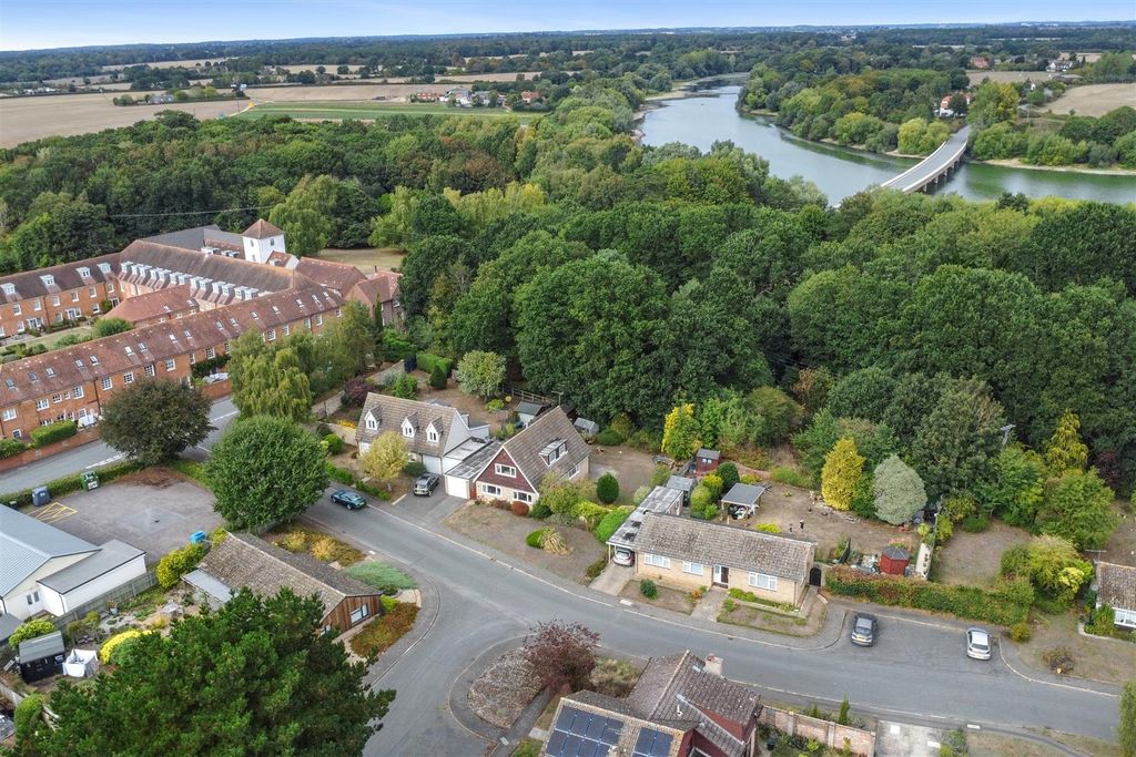 Property photo 3 of 16 Drone