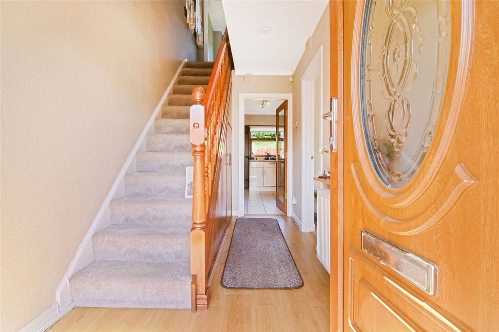 Property photo 2 of 16 Entrance