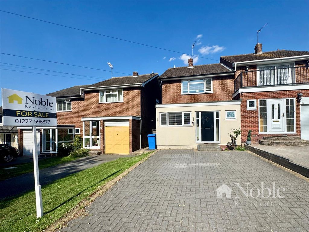 Property photo 1 of 15 External