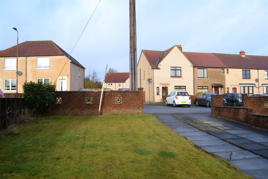 Property photo 1 of 4