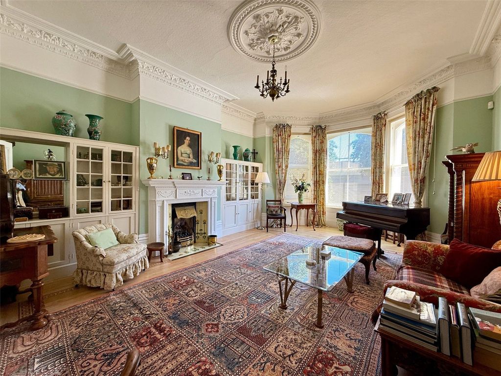 Property photo 2 of 11 Picture No. 10