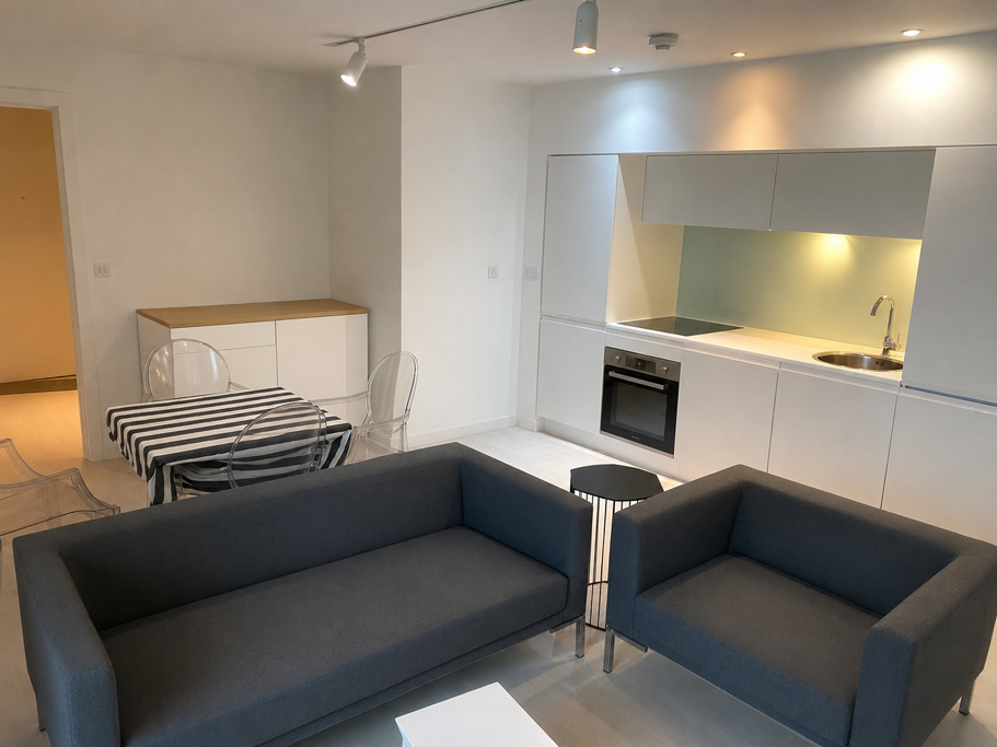 Property photo 1 of 10 Png