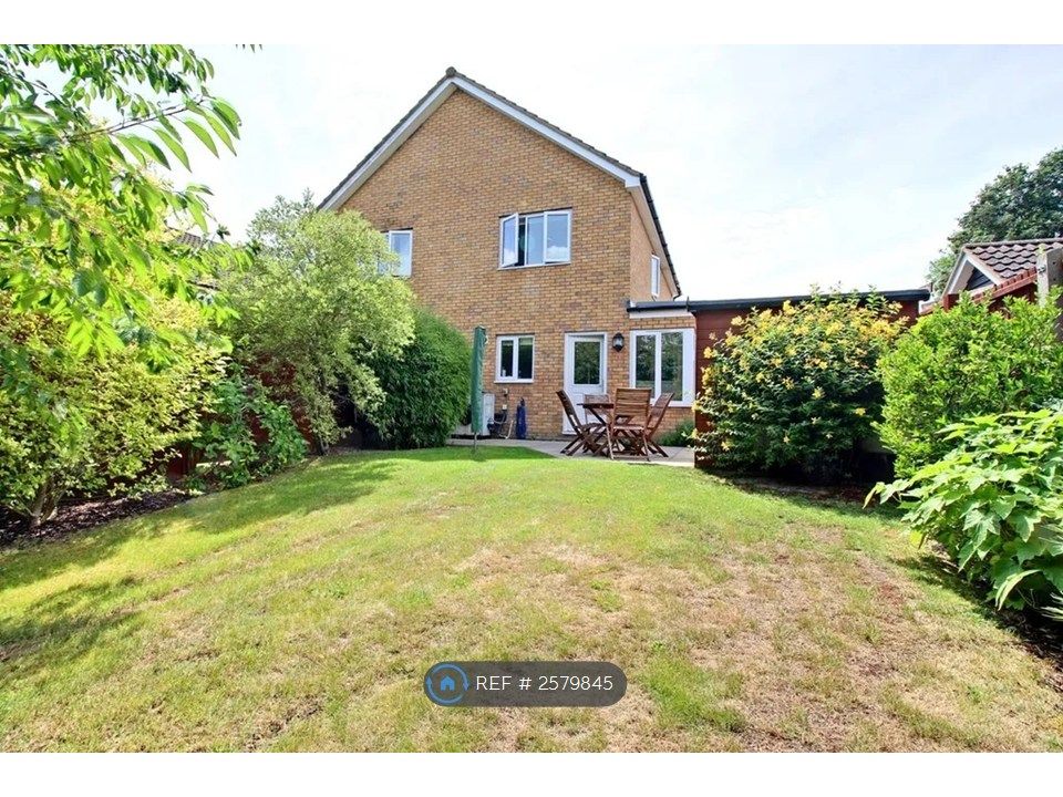 Property photo 2 of 9