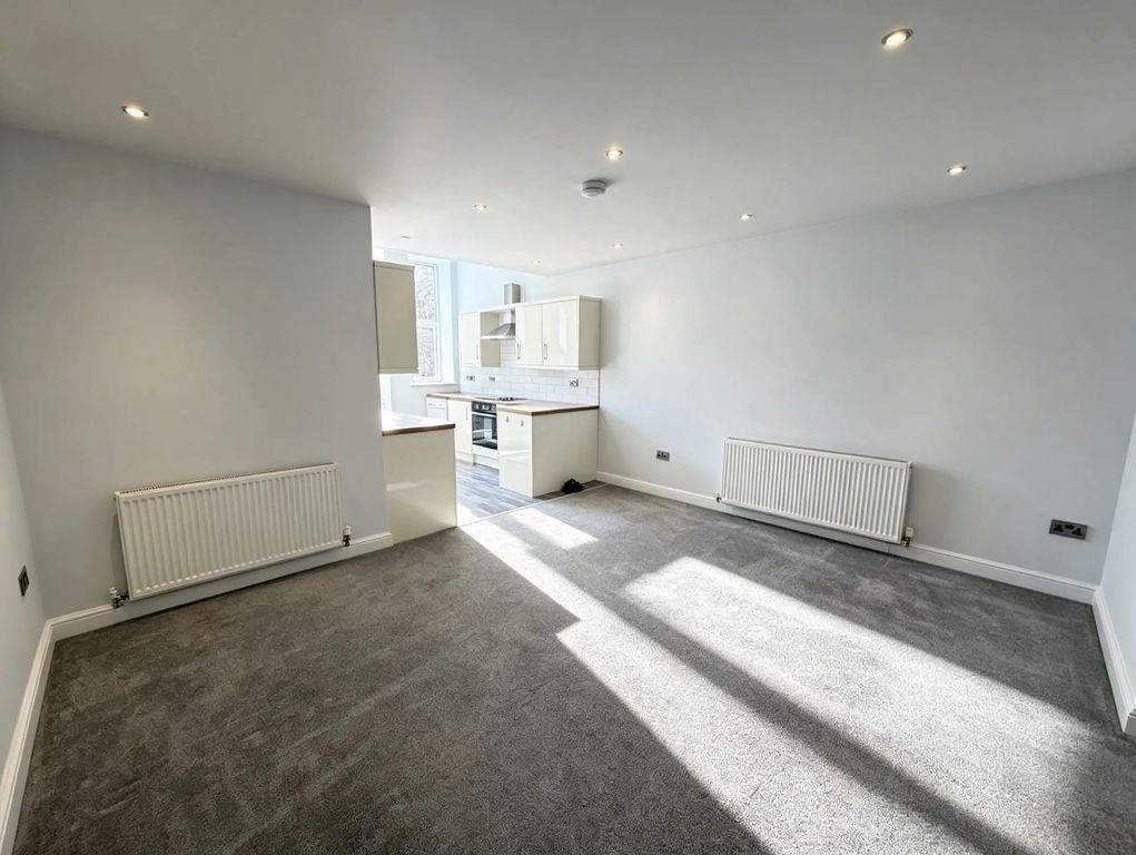 Property photo 3 of 13 Living Room/Dining Room