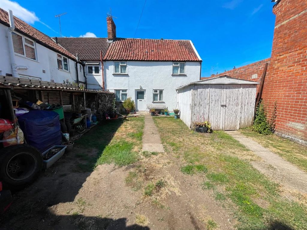 Property photo 1 of 10