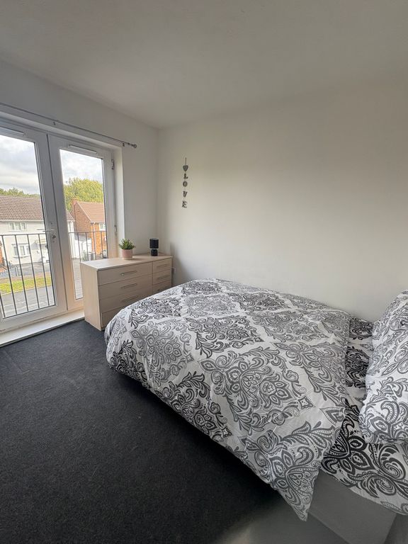 Property photo 3 of 6