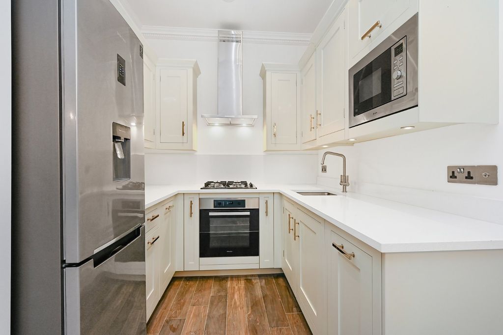 Property photo 3 of 15 Kitchen