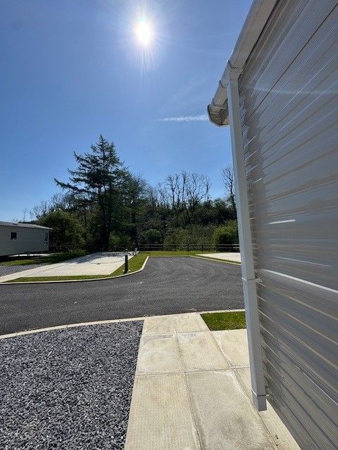 Property photo 2 of 11 2