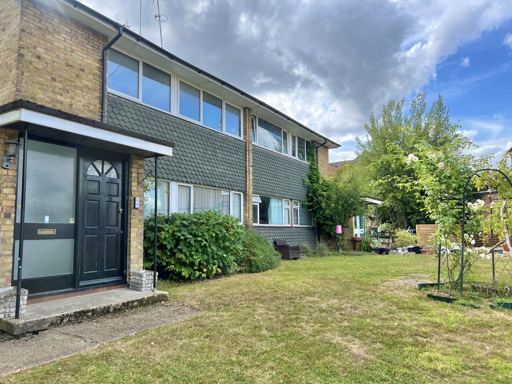 Property photo 1 of 7