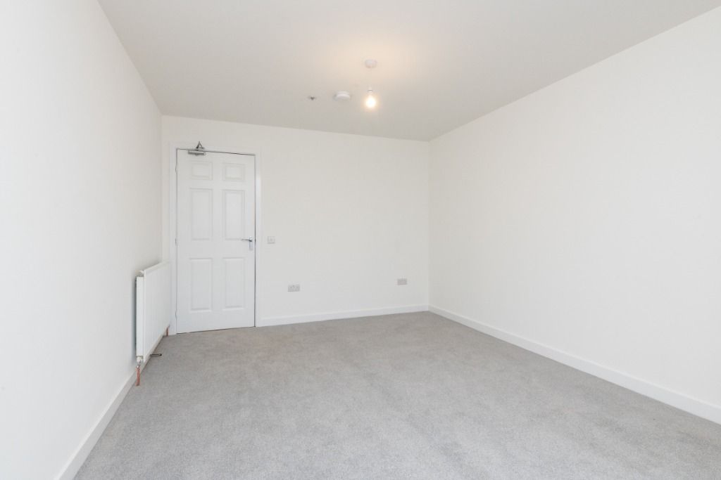 Property photo 3 of 10 Photo 3