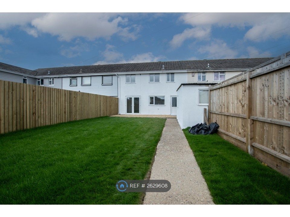 Property photo 3 of 23