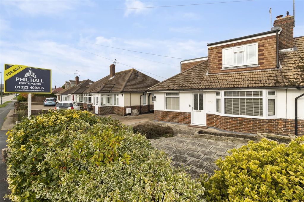 Property photo 3 of 61 Front #2.Jpg