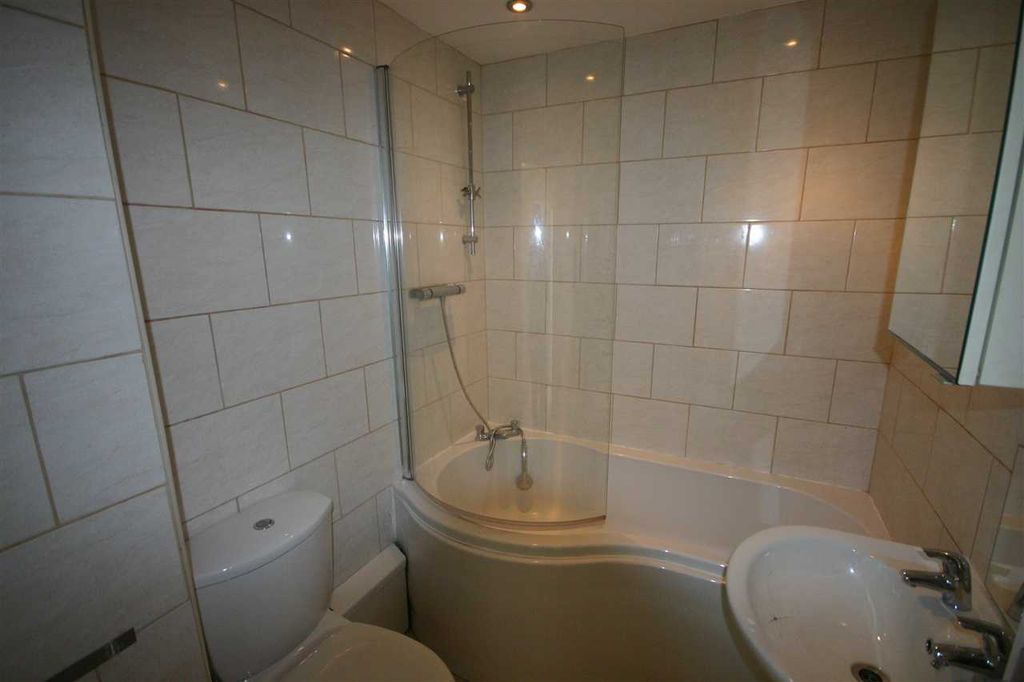 Property photo 2 of 2