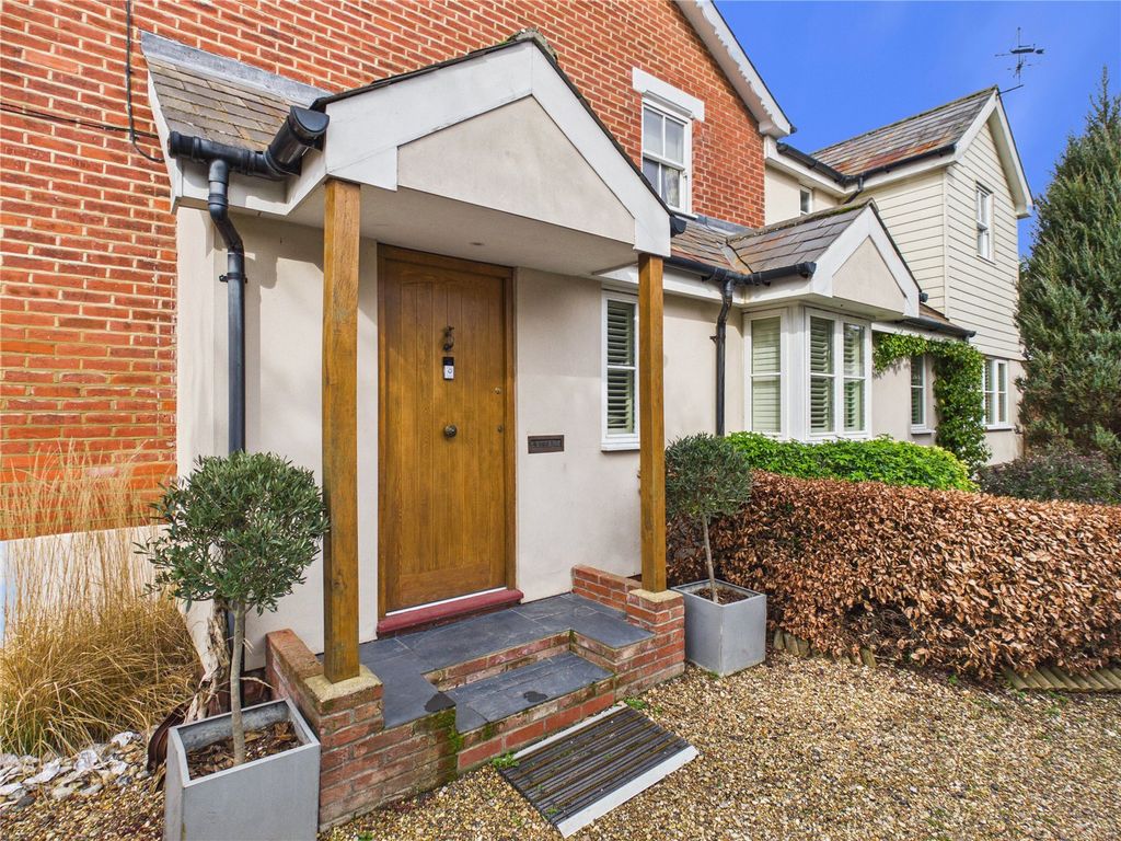 Property photo 3 of 31 Picture No. 12