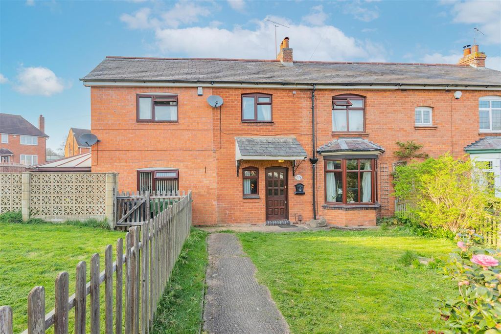 Property photo 1 of 28 Approach