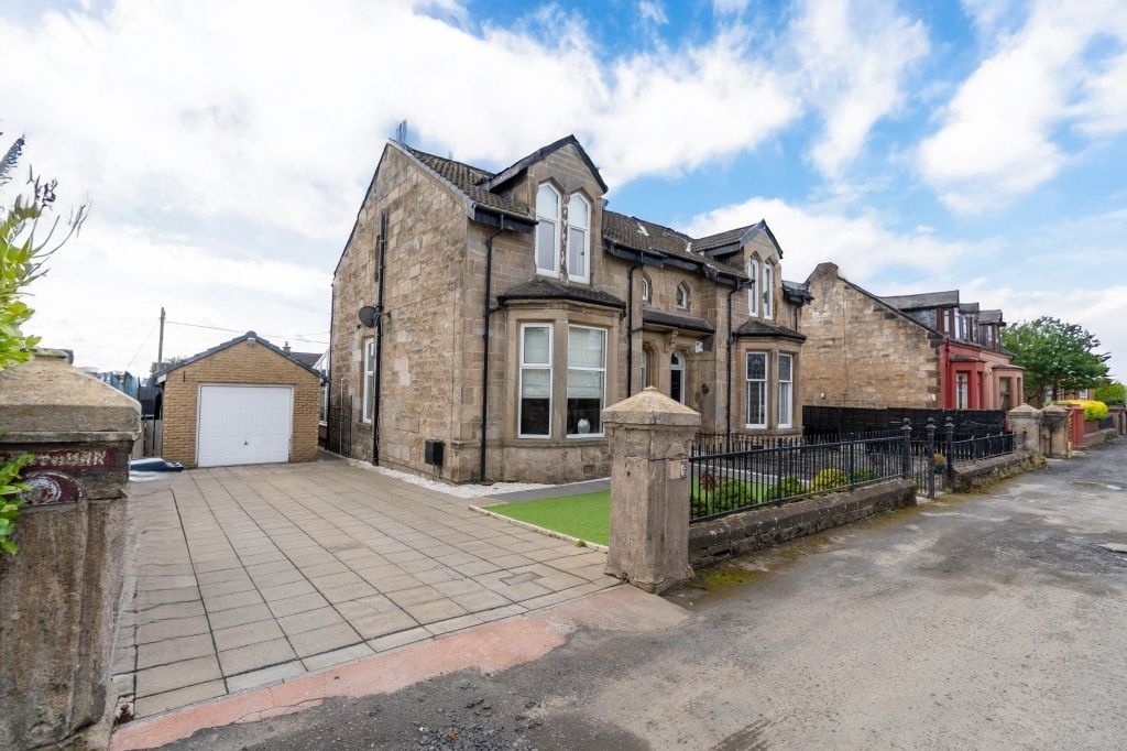 Property photo 1 of 28 4 Bedroom Semi Detached For Sale