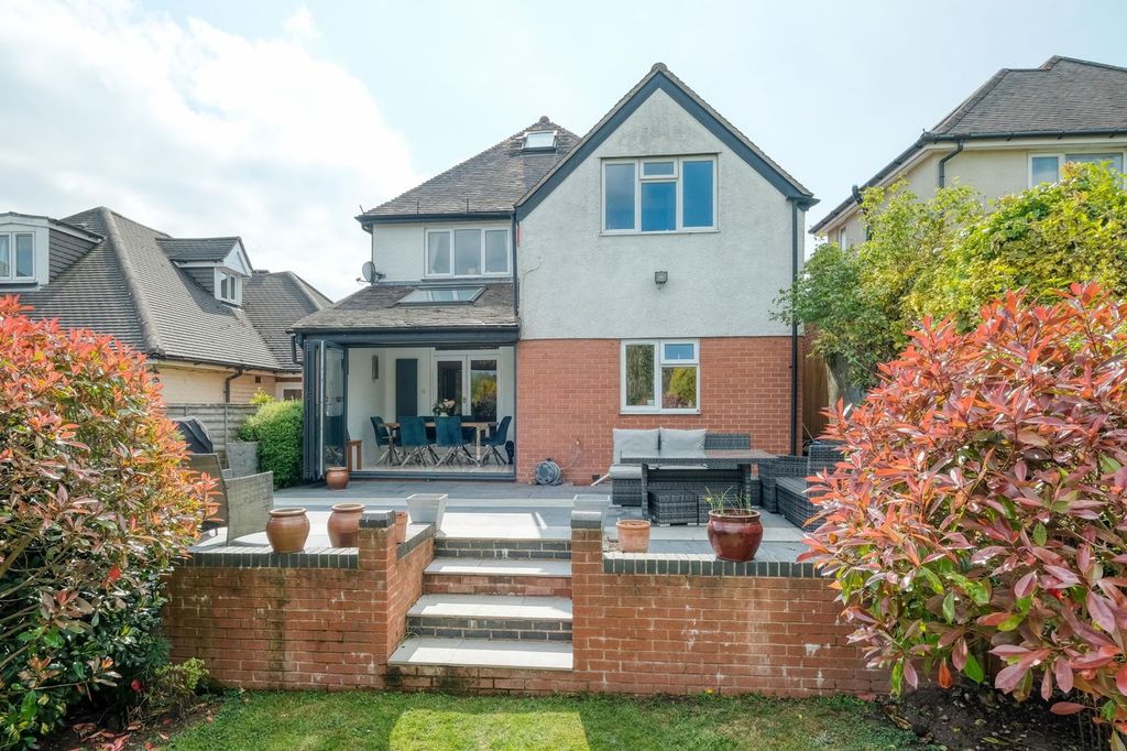 Property photo 2 of 18