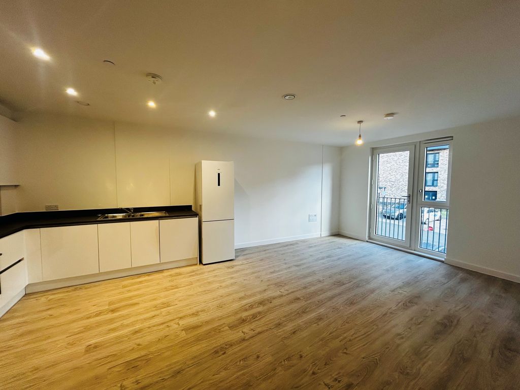 Property photo 2 of 6