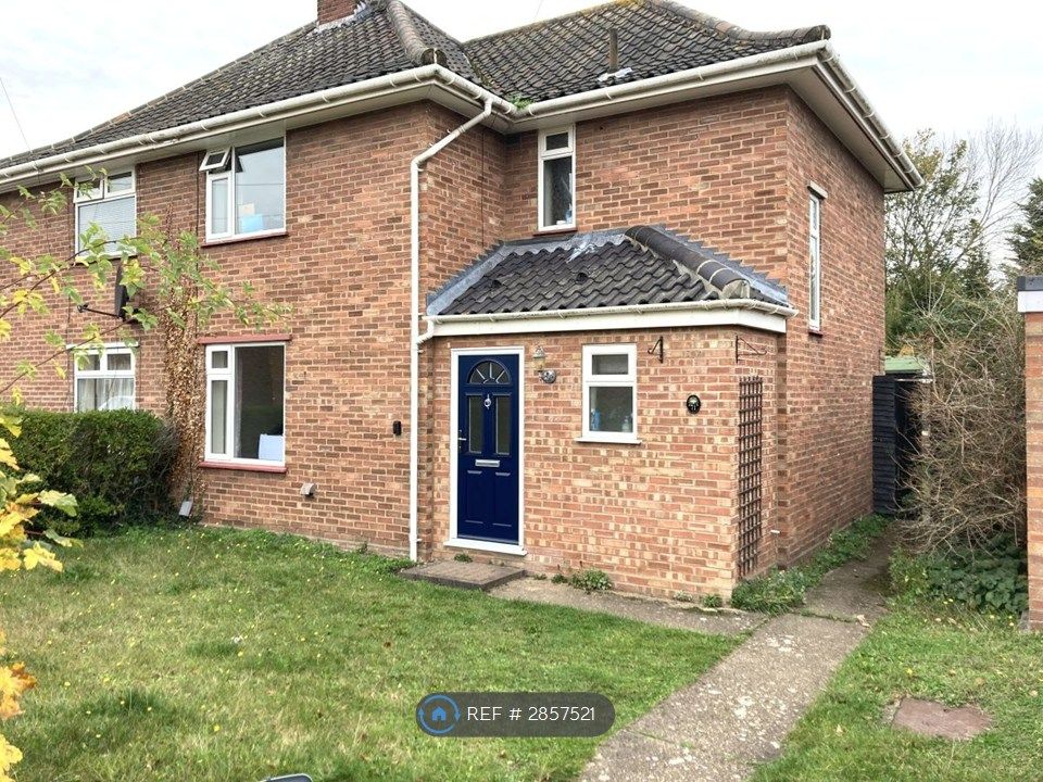 Property photo 2 of 13