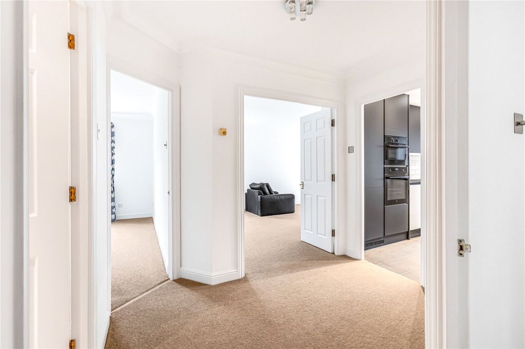 Property photo 3 of 23 Picture No. 03