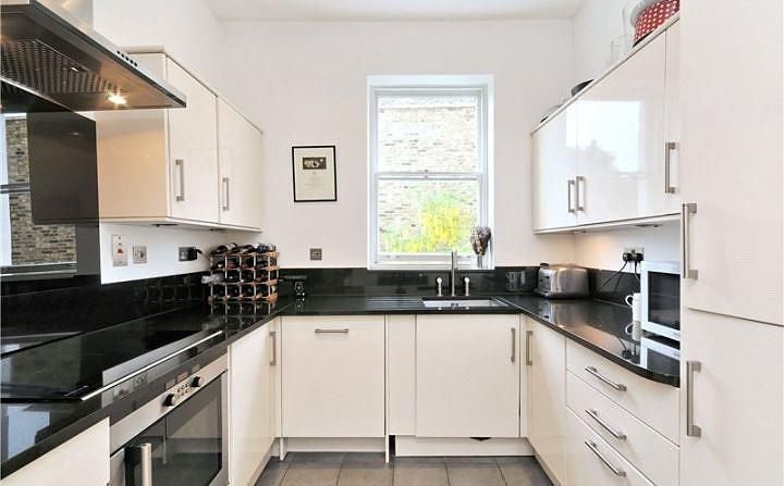 Property photo 2 of 5 Image