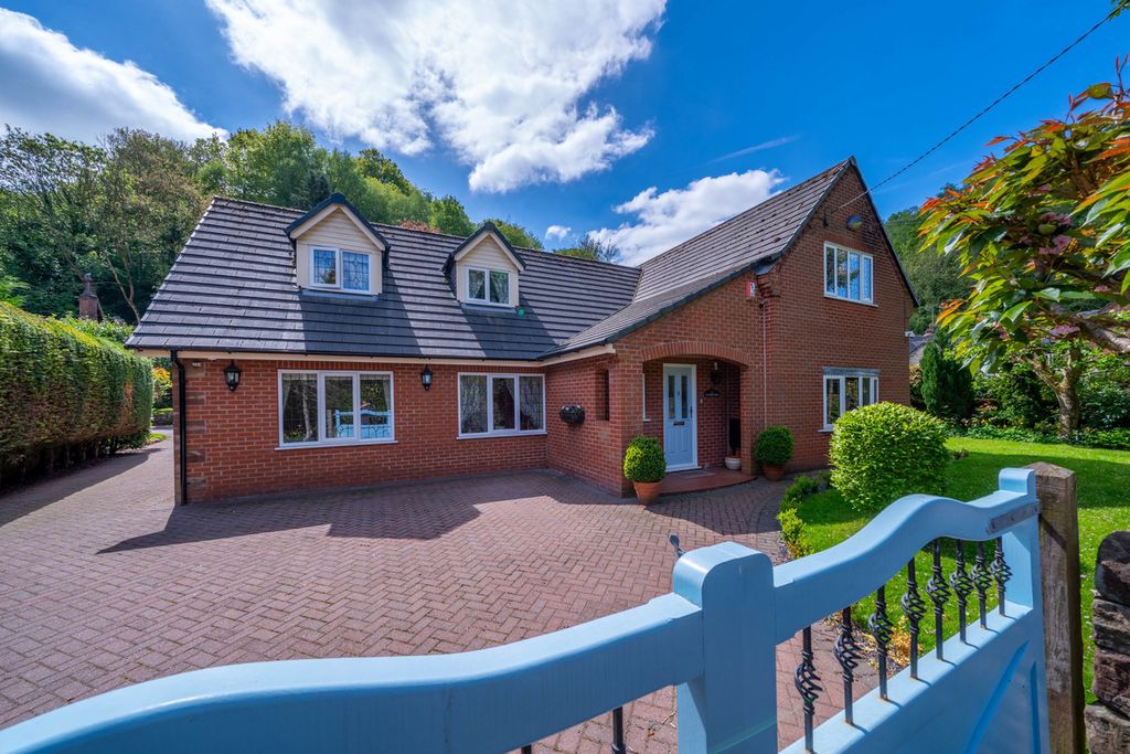 Property photo 1 of 46