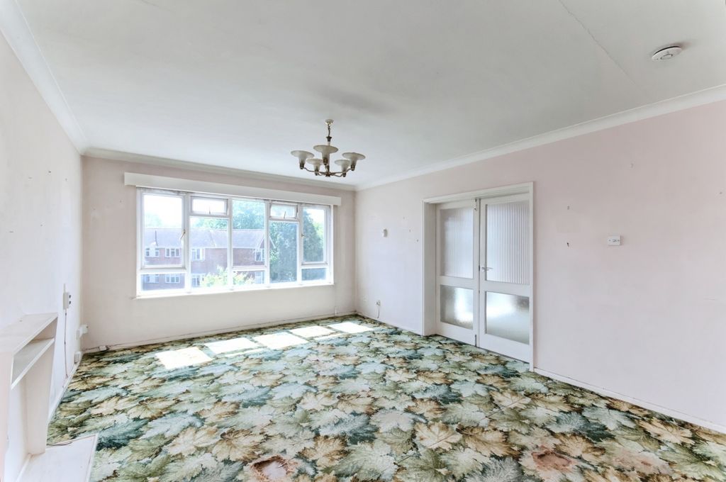Property photo 3 of 14 Pbox-Img.Jpg