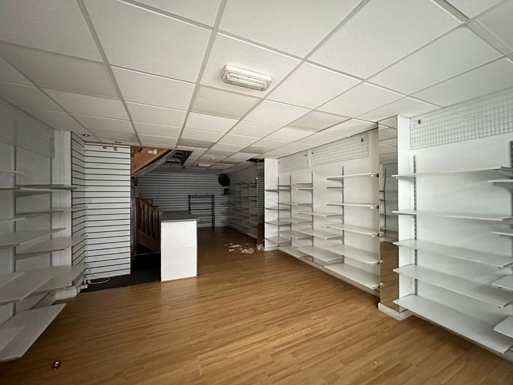 Property photo 3 of 5