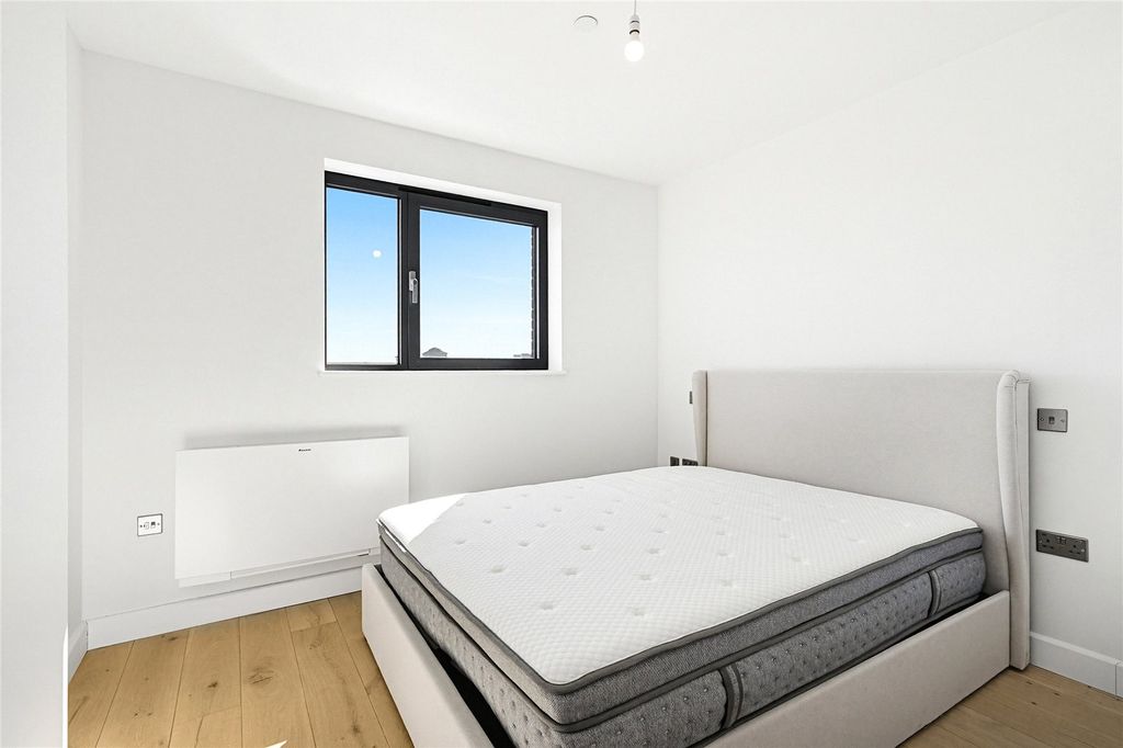 Property photo 3 of 13 Picture No. 28