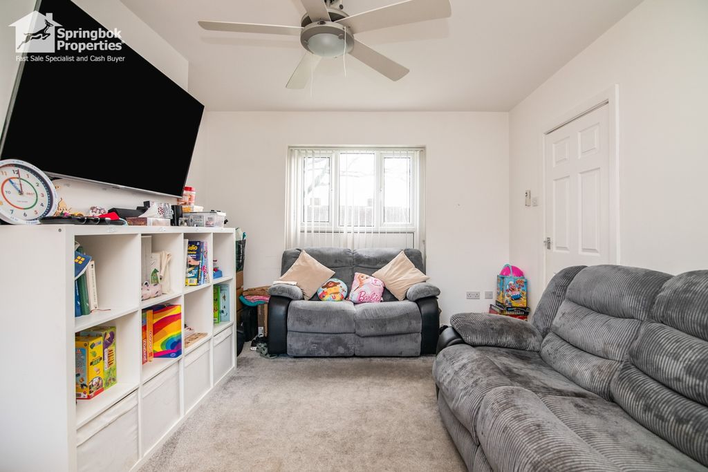 Property photo 2 of 9 Image 1