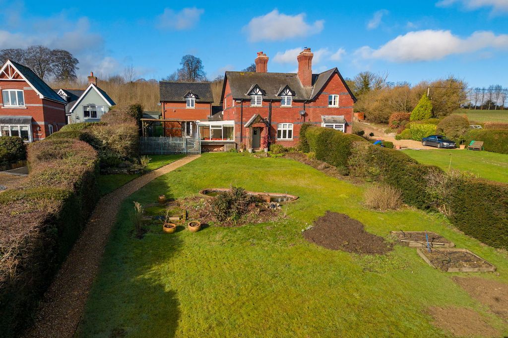 Property photo 1 of 26